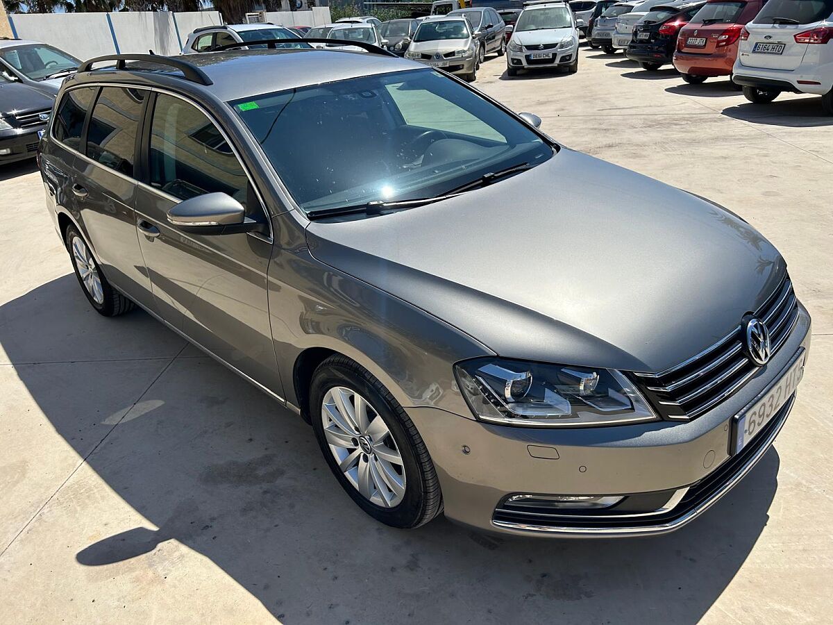 VOLKSWAGEN PASSAT 2.0 TDI ESTATE AUTO DSG SPANISH LHD IN SPAIN 107K SUPERB 2013